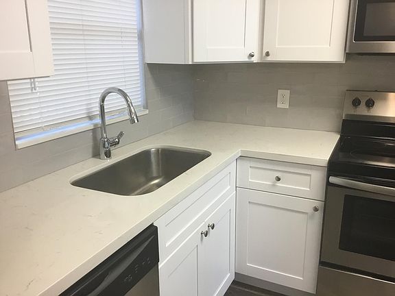 4th image of 11441 NW 39th Ct APT 216