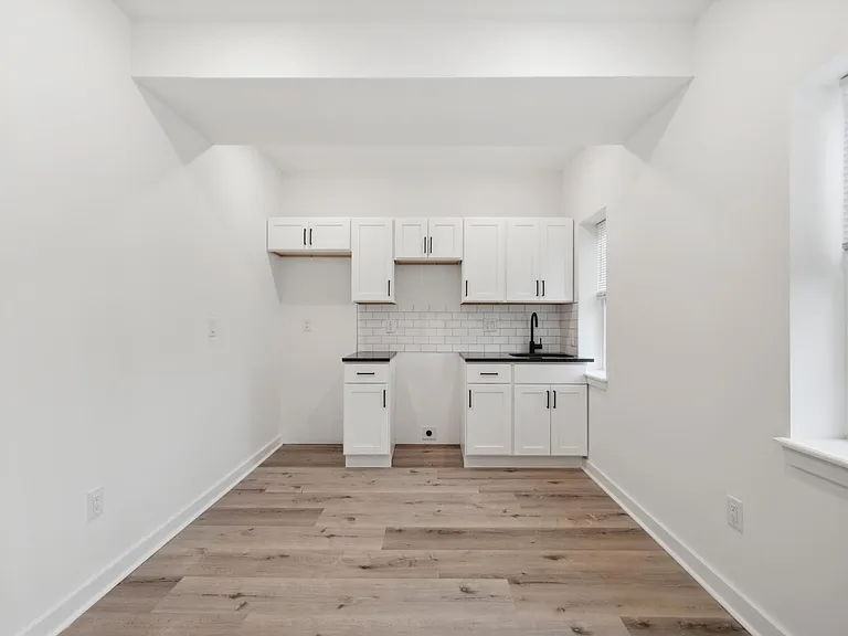 3458 Frankford Ave #6 — Photo 2