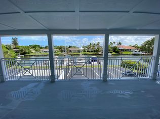 51 Royal Palm Poin APT A, Vero Beach, FL 32960