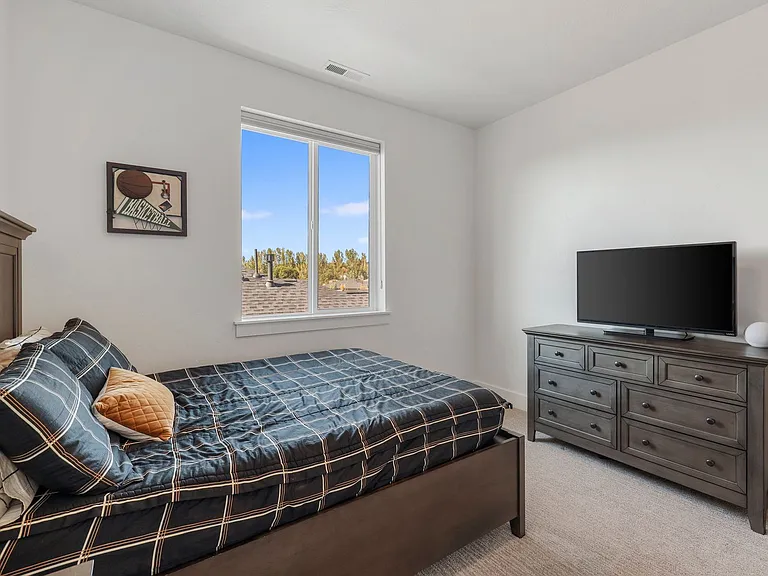 11673 Triloba St — Photo 45