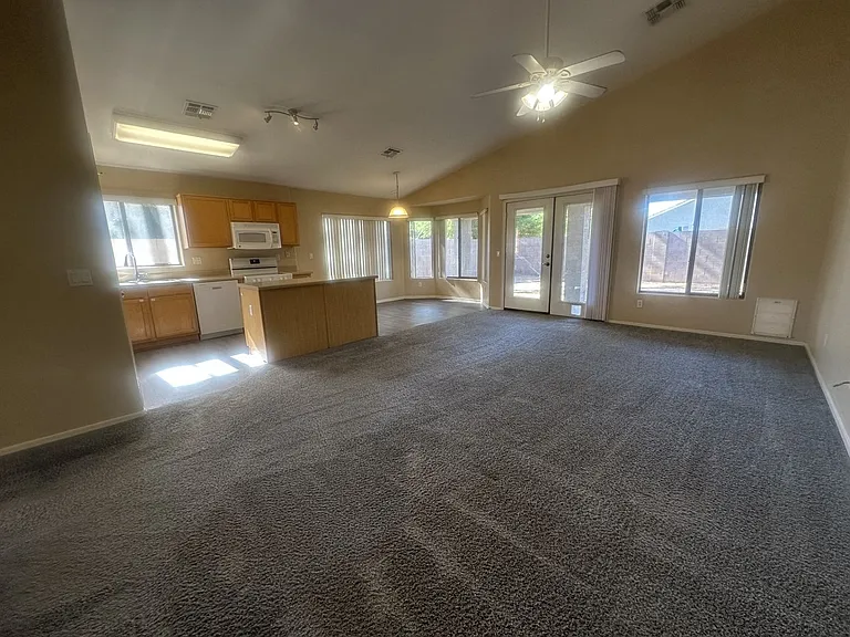 3285 E Ford Ave — Photo 8