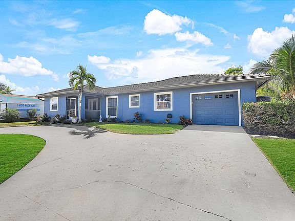 3rd image of 542 N Barfield Dr