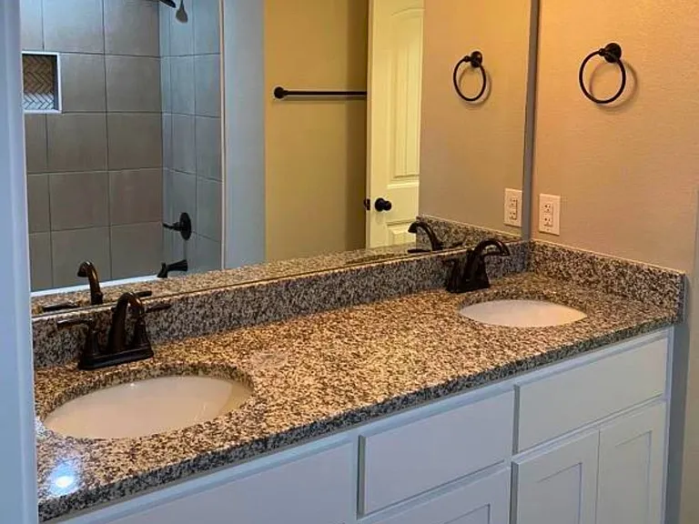 220 Saint Charles Dr #A — Photo 6