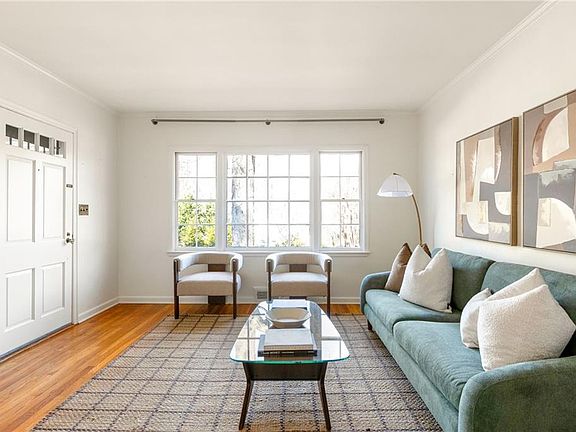 5th image of 147 Mockingbird Ln