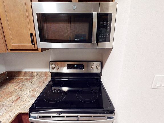 5th image of 1545 W Denton Ln #108