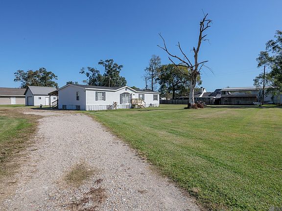 2nd image of 41260 Courtney Rd