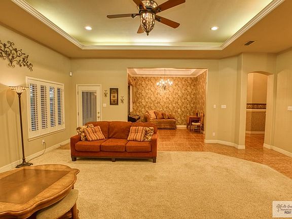 3rd image of 701 Palm Ave