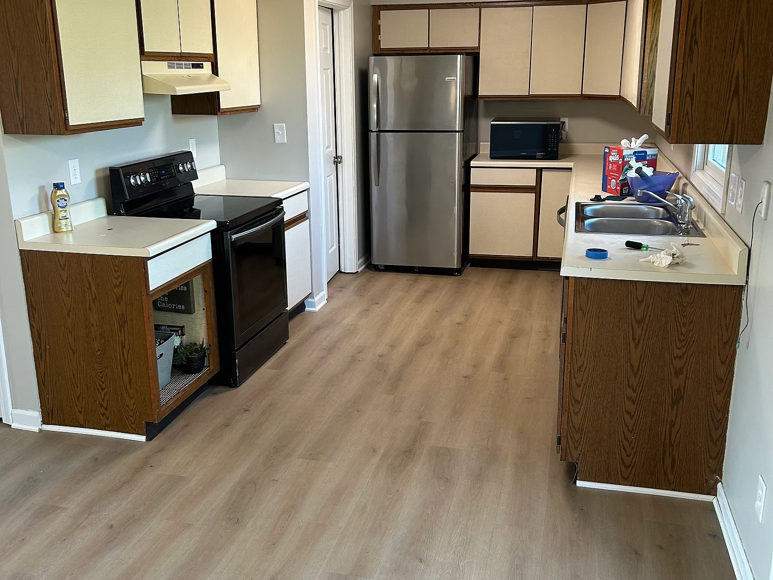 2 bed, 950 sqft, $1,350 — Photo 4