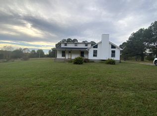 11065 New Cut Off Rd, Bon Aqua, TN 37025