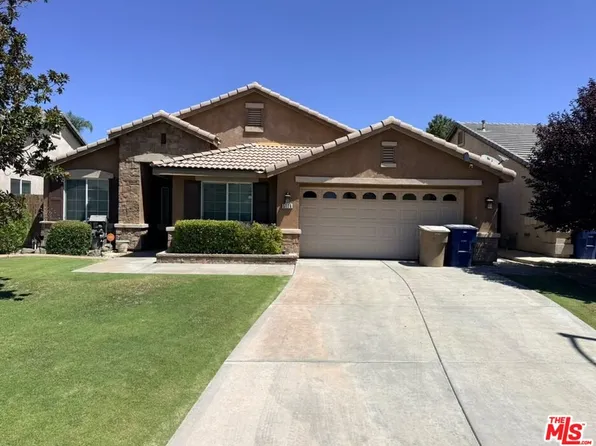 5116 Silver Clover Ave, Bakersfield, CA 93313