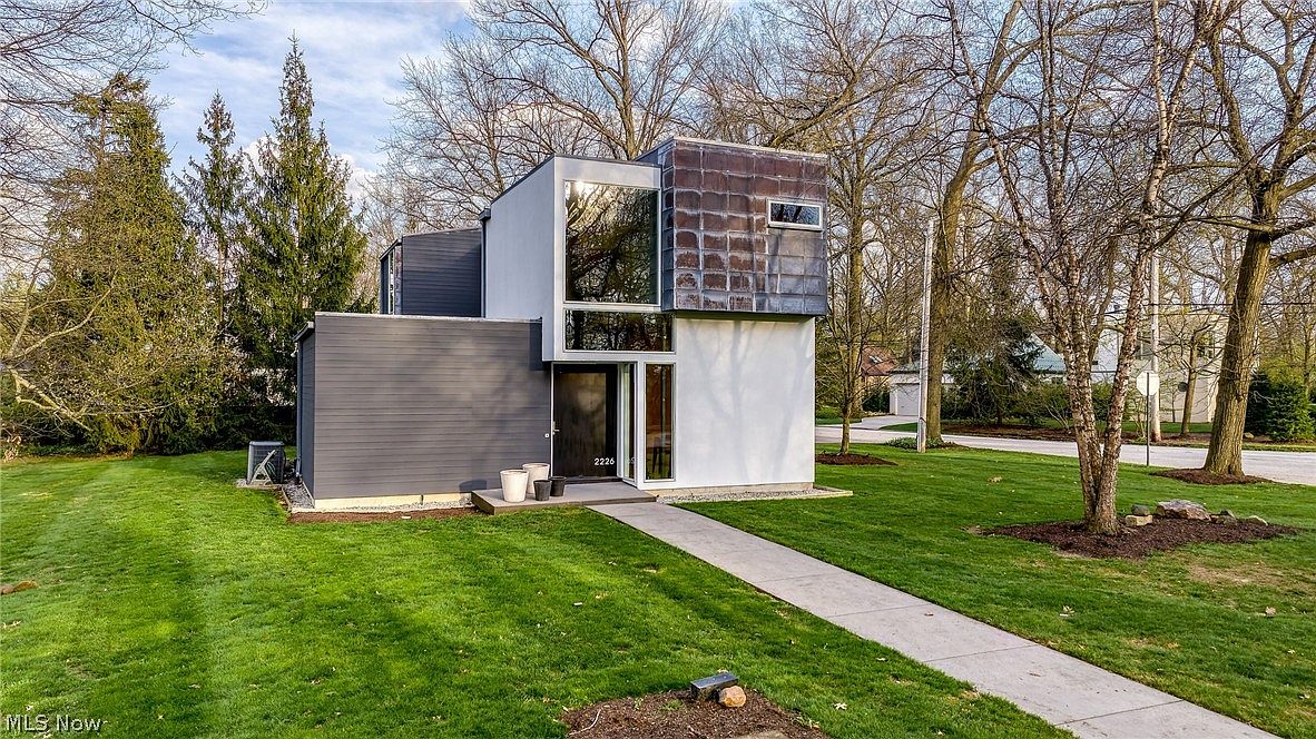 2226 Chestnut Hills Dr, Cleveland, OH 44106 | Zillow