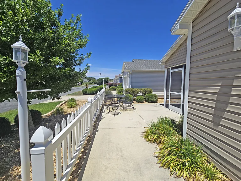 3411 Alwyne Ave — Photo 15