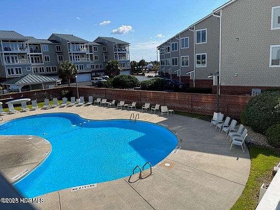 5th image of 311 Arendell St APT 105