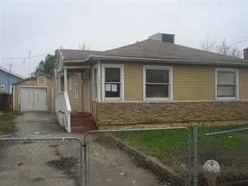 4224 8th Ave photo 1