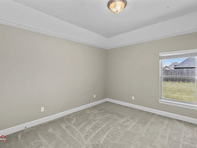 608 Labarre Ln — Photo 16