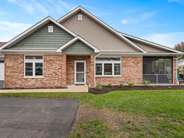 433 Stearn Dr, Genoa, IL 60135