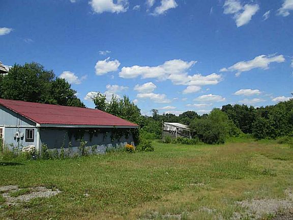 3rd image of 2737 William Flynn Hwy
