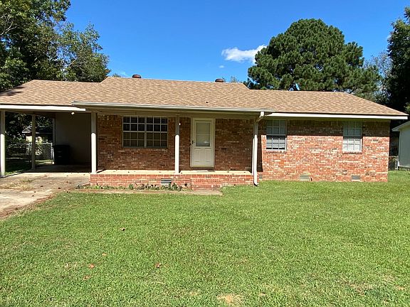 2nd image of 120 Western Hills Dr