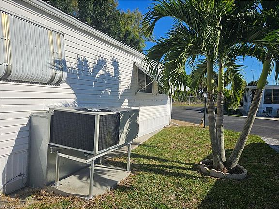 5th image of 30 Pearl DR #30-P