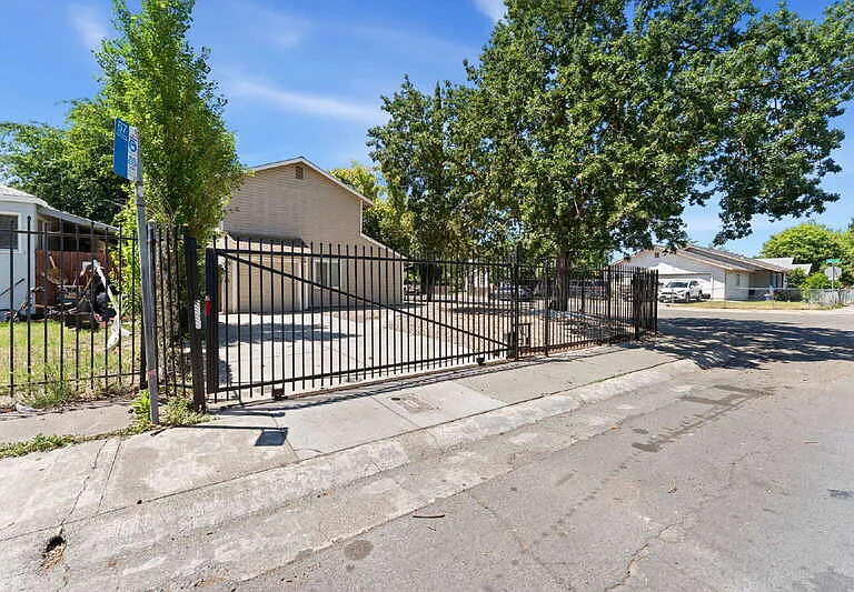 4605 36th St #DOWNSTAIRS — Photo 3