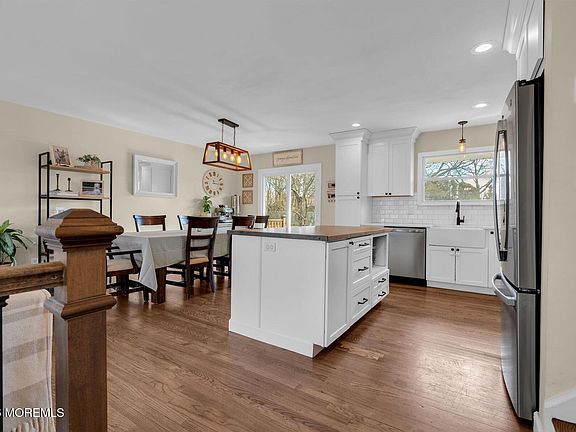 5th image of 38 Alan Terrace