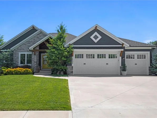 11239 S Crestone St, Olathe, KS 66061