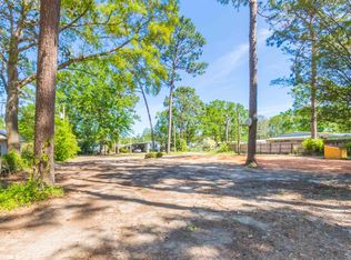 9411 Pinewood Ave, Elberta, AL 36530