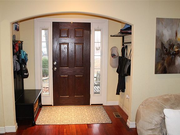 2nd image of 3 Royston Ln