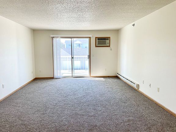 3rd image of 4231 33rd Ave S #97f9a89ae