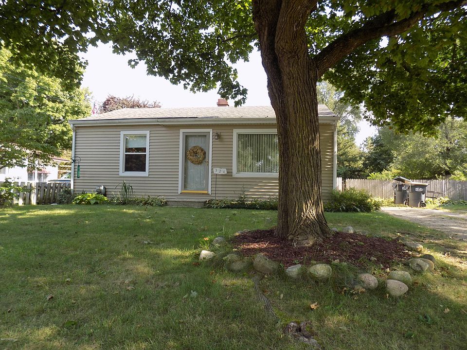 1st image of 324 Cameo Ave