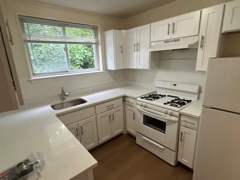 1409 N 76th St #C11 — Photo 3