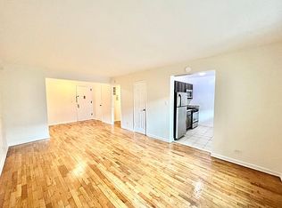 4125 Case St APT 1J, Elmhurst, NY 11373
