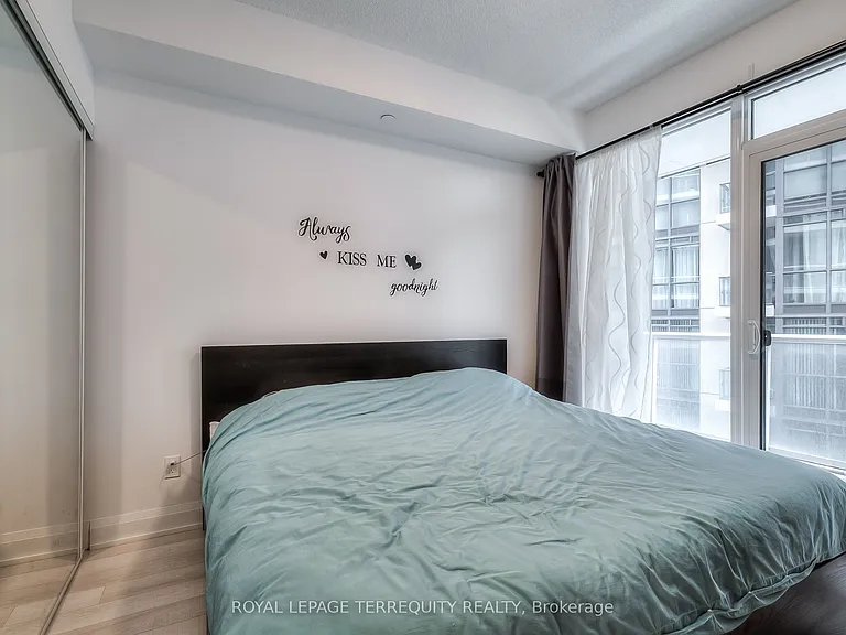 56 Annie Craig Dr #606 — Photo 12
