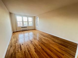 81-40 Baxter Ave #G, Elmhurst, NY 11373