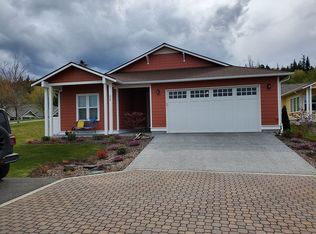 11 Hawthorn Ct, Sequim, WA 98382