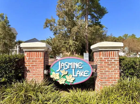 627 Woodmoor Cir #201, Murrells Inlet, SC 29576