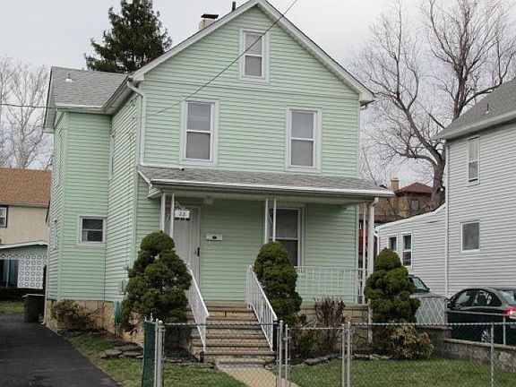 2nd image of 28 Howard St