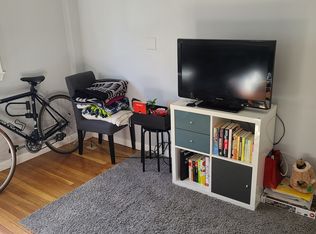 17 Hunting St #2, Cambridge, MA 02141