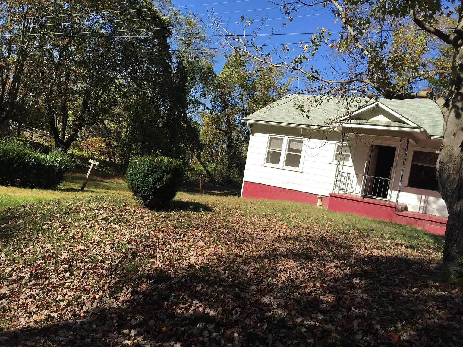 2 bed, 1066 sqft, $1,869 — Photo 2