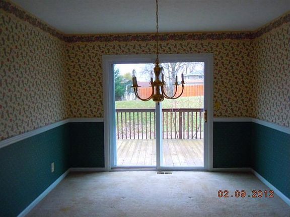 3rd image of 5587 Red Oak Ct