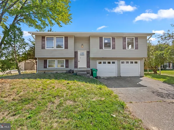 10302 Duke Of Wellington Ct, Upper Marlboro, MD 20772