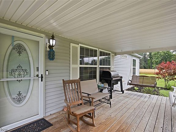 4th image of 40308 Whitney Rd