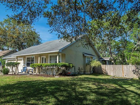4th image of 2228 Cashen Wood Dr