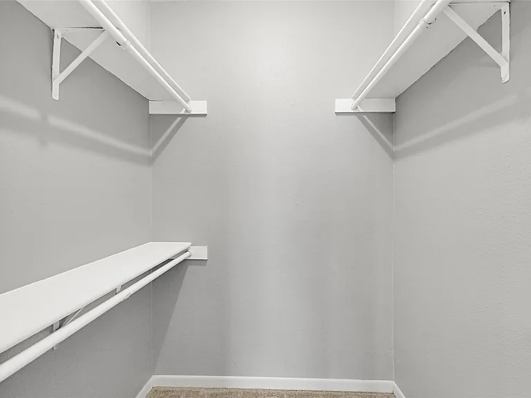 2425 Augusta Dr #29 — Photo 19