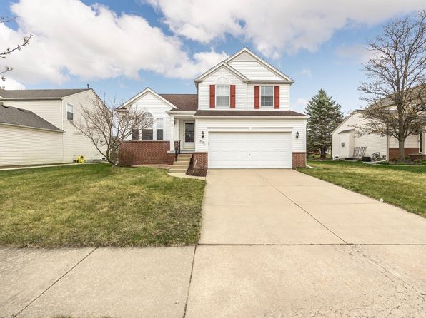 9951 W Avondale Cir, Ypsilanti, MI 48198