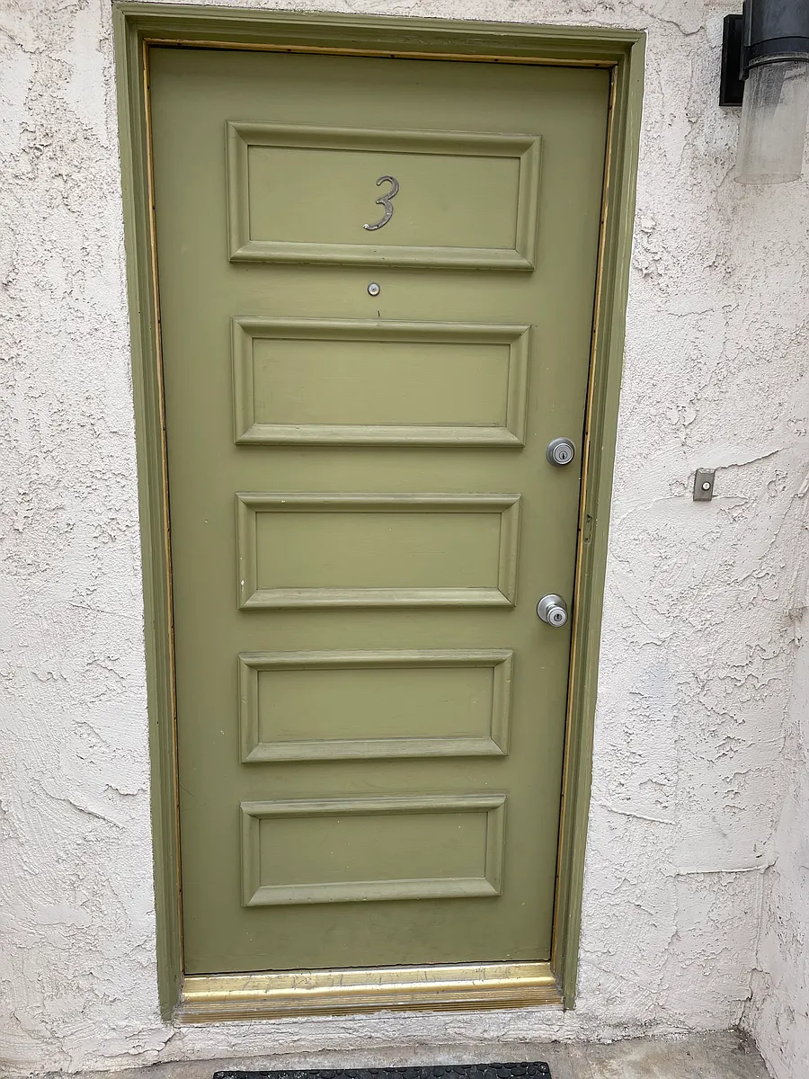 Building Photo - 519 Francisca Ave #3