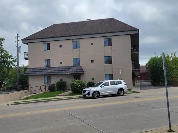 9129 W National Ave APT 22, Milwaukee, WI 53227