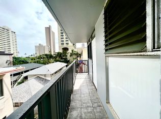 417 Namahana St APT 17, Honolulu, HI 96815
