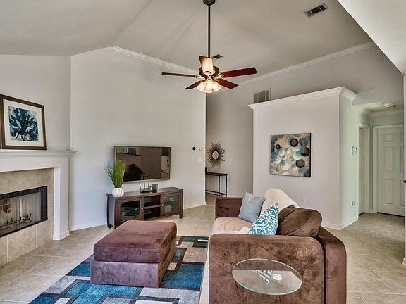 4th image of 103 Lake Front Dr