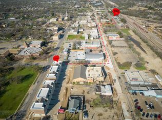 323 E 2nd St, Irving, TX 75060